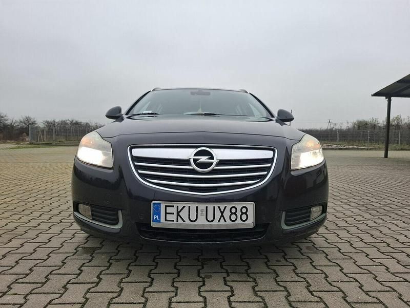 Używany Opel Insignia 2009 Czarny Kombi