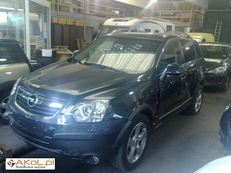 Czarny (metalik) Używany 2009 Opel Antara SUV | 54 908 zł - Obraz 1/1