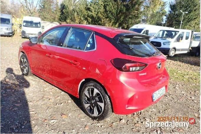 Używany 2022 Opel Corsa-e Hatchback | 53 920 zł - Obraz 1/4