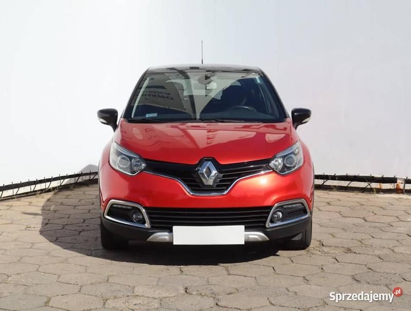 Bordowy Używany 2016 Renault Captur SUV | 45 999 zł (Uczciwa cena) - Obraz 1/4