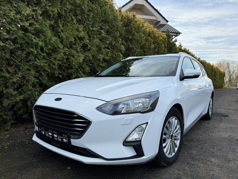 Używany Ford Focus 120 KM (88 kW) 2019 Biały Kombi