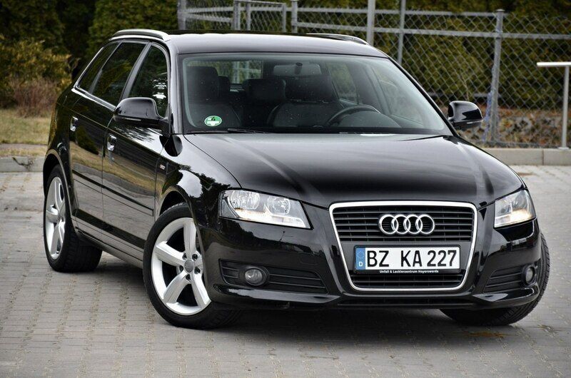 Czarny (metalik, perła) Używany 2010 Audi A3 Hatchback | 22 900 zł (Uczciwa cena) - Obraz 1/4
