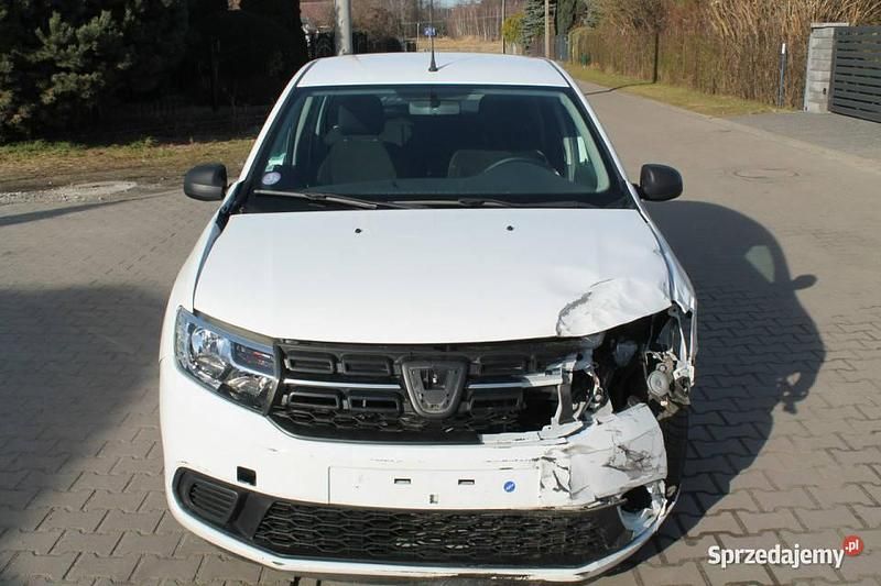 Używany Dacia Sandero 74 KM (54 kW) 2019 Biały Hatchback