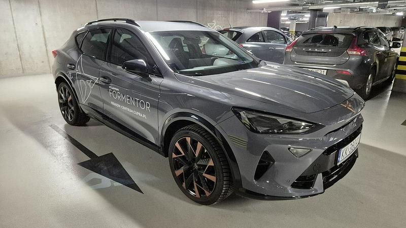 Używany Cupra Formentor 333 KM (244 kW) 2024 Szary (metalik) SUV