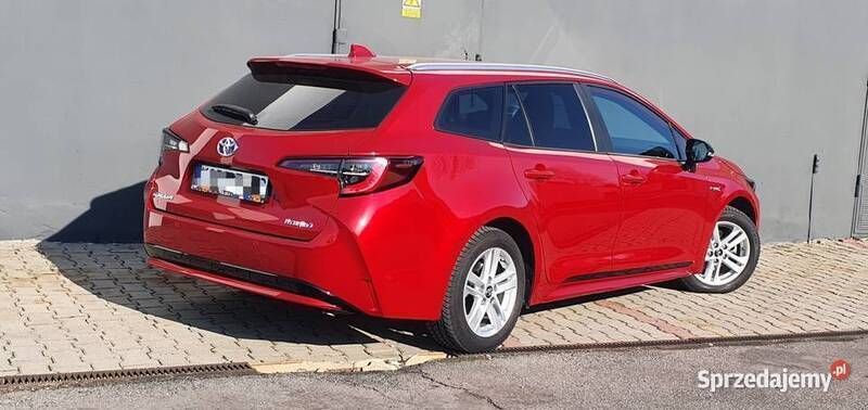 Używany Toyota Corolla 2020 Czerwony Kombi
