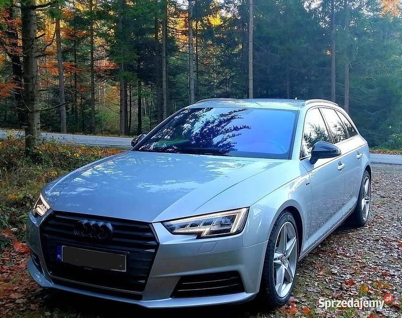 Srebrny Używany 2016 Audi A4 Comfort Kombi | 63 000 zł (Dość drogi) - Obraz 1/4
