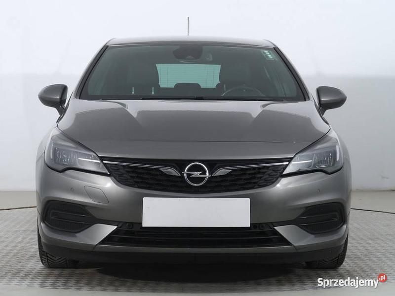 Srebrny Używany 2019 Opel Astra Hatchback | 46 999 zł (Dość drogi) - Obraz 1/4