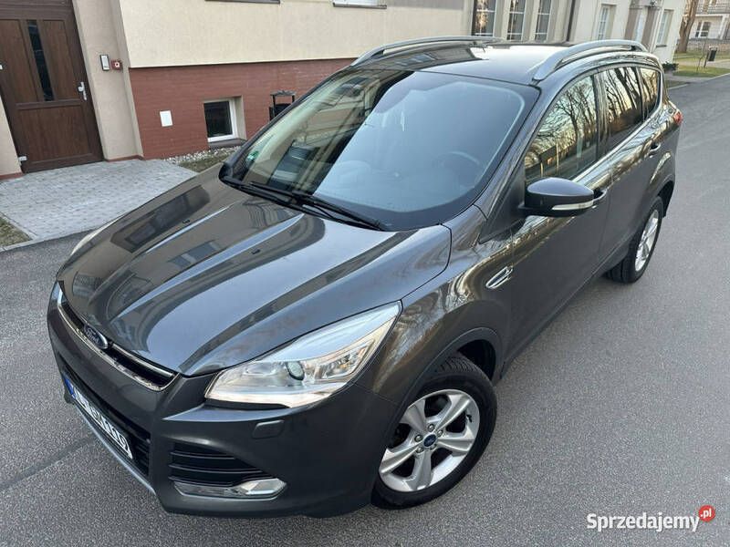Szary Używany 2014 Ford Kuga Titanium SUV | 36 900 zł (Dobra cena) - Obraz 1/4