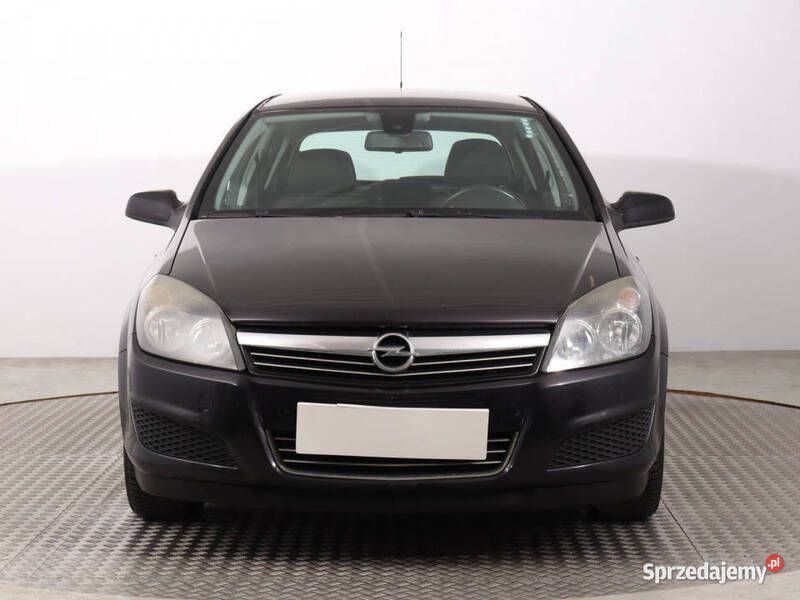 Czarny Używany 2008 Opel Astra Hatchback | 11 999 zł (Uczciwa cena) - Obraz 1/4