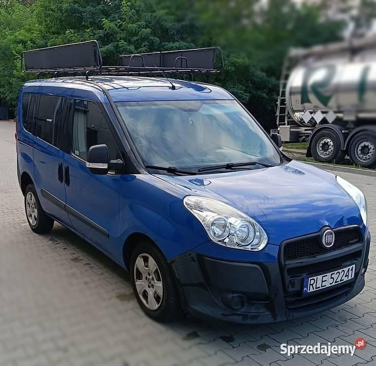 Używany 2010 Fiat Doblò Minivan | 11 000 zł (Dobra cena) - Obraz 1/3