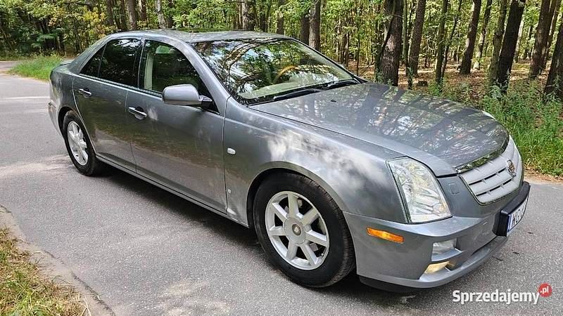 Używany 2006 Cadillac STS | 32 500 zł - Obraz 1/4