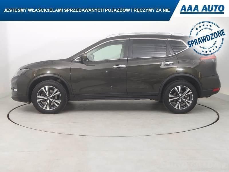 Używany Nissan X-Trail 177 KM (130 kW) 2017 Zielony SUV