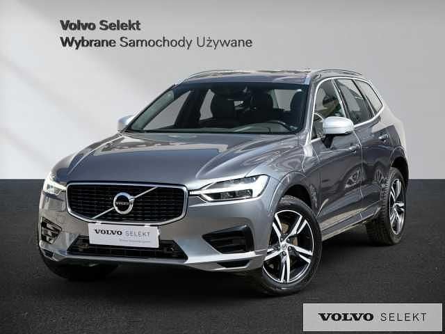 Używany Volvo XC60 250 KM (183 kW) 2019 Szary SUV
