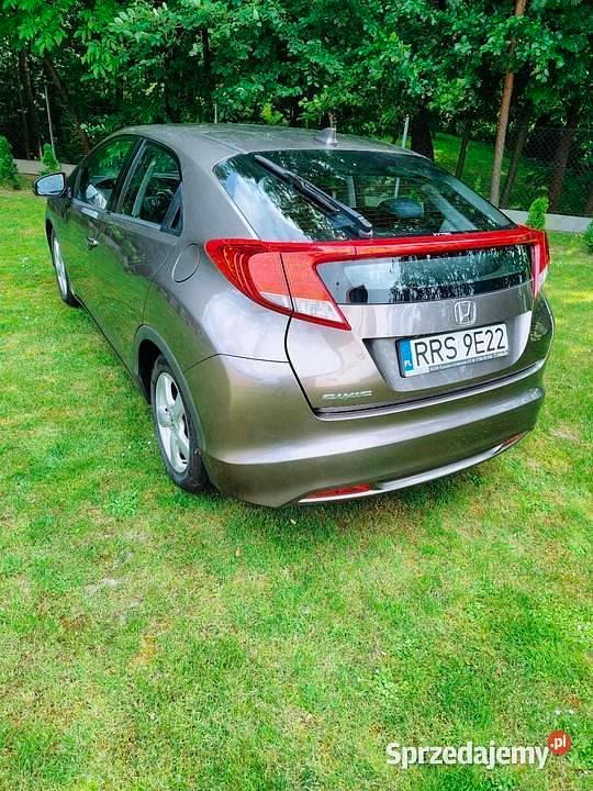 Szary Używany 2012 Honda Civic Hatchback | 27 600 zł (Uczciwa cena) - Obraz 1/4
