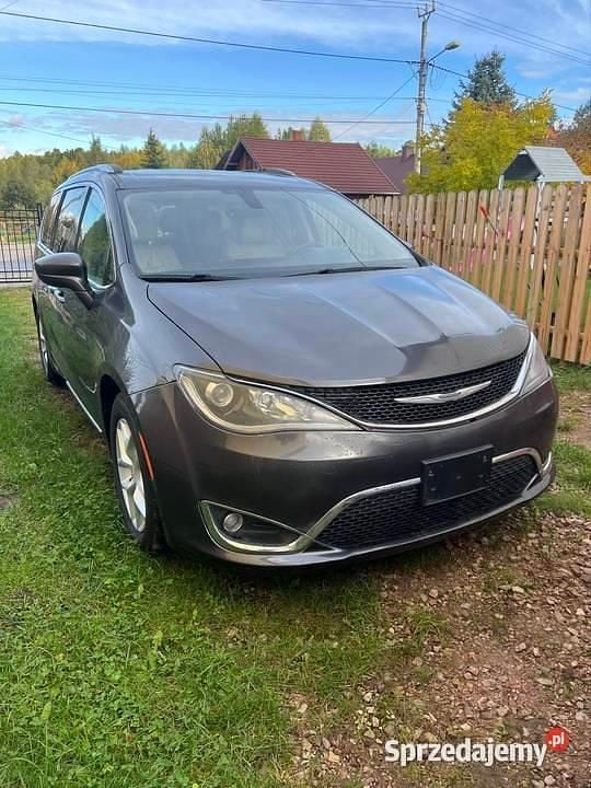 Szary Używany 2018 Chrysler Pacifica Minivan | 74 000 zł (Drogi) - Obraz 1/4