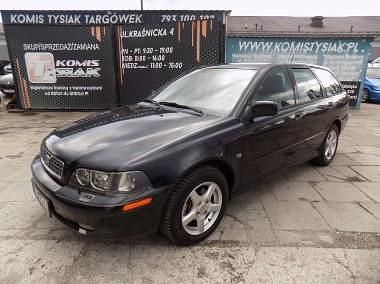 Używany Volvo V40 116 KM (85 kW) 2003 Inny kolor Kombi