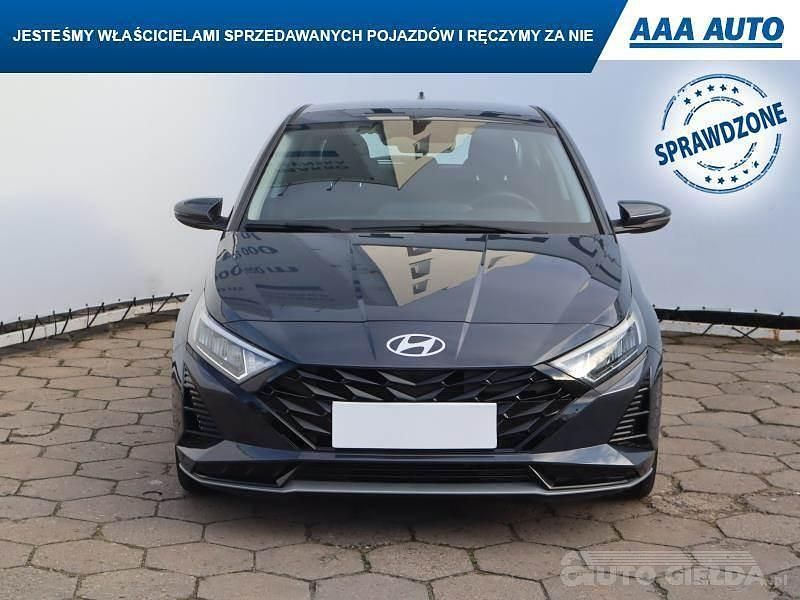 Używany Hyundai i20 2024 Szary Hatchback