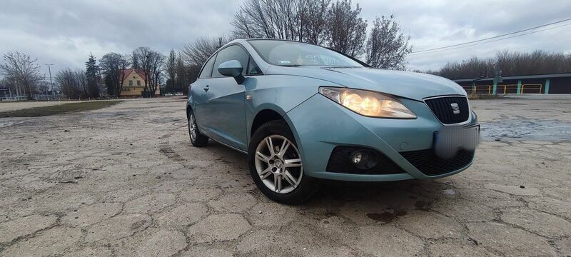 Niebieski Używany 2008 Seat Ibiza Coupe | 12 900 zł (Drogi) - Obraz 1/4