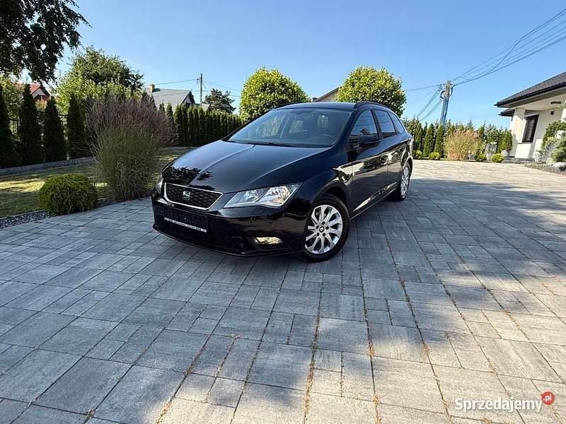 Czarny Używany 2015 Seat Leon Kombi | 34 990 zł (Dobra cena) - Obraz 1/4