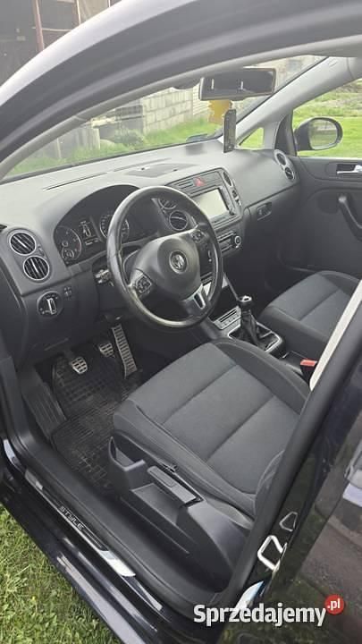 Używany VW Golf Plus Cross 105 KM (77 kW) 2011 Minivan