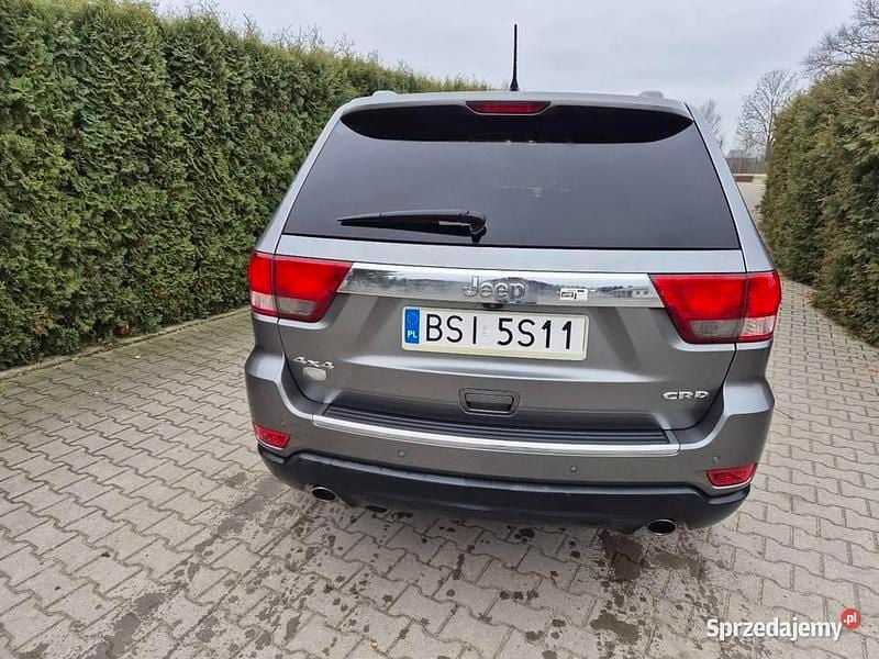 Używany Jeep Grand Cherokee Overland 241 KM (177 kW) 2012 Szary SUV