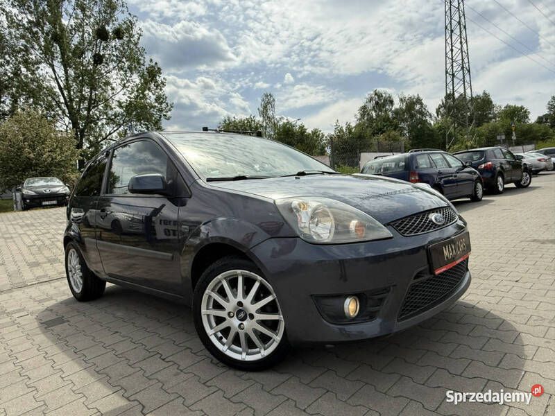 Czarny (metalik) Używany 2005 Ford Fiesta Hatchback | 8777 zł (Uczciwa cena) - Obraz 1/4