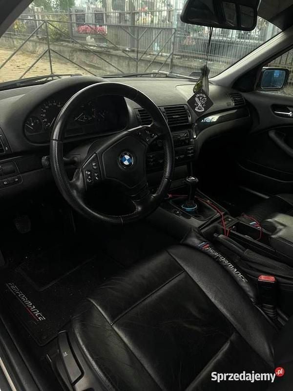 Używany BMW 320 2000