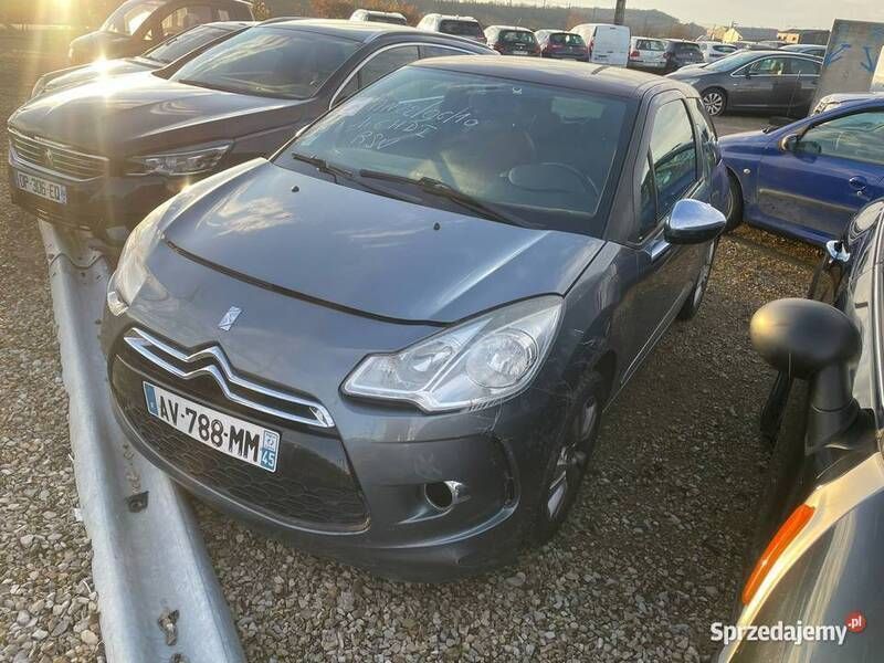Szary Używany 2010 Citroën DS3 Hatchback | 4900 zł - Obraz 1/4