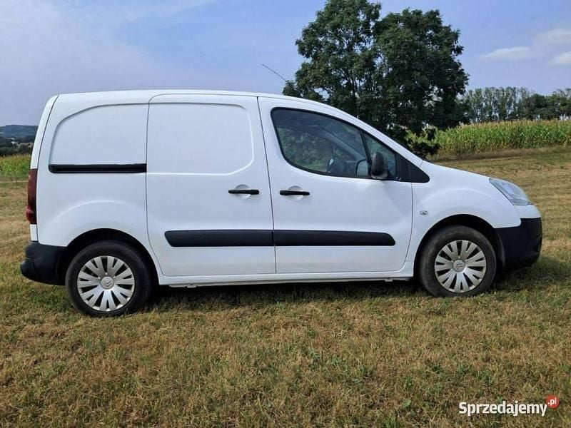 Używany Citroën Berlingo 90 KM (66 kW) 2015 Niebieski Minivan