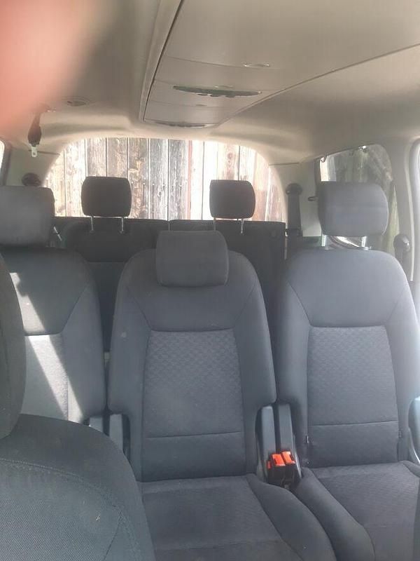 Używany Ford Galaxy 140 KM (102 kW) 2007 Srebrny Minivan