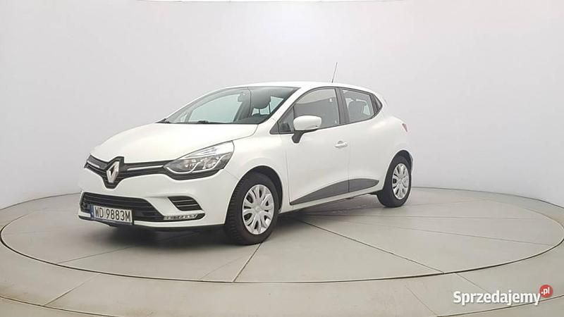 Używany Renault Clio IV 90 KM (66 kW) 2019 Biały Hatchback