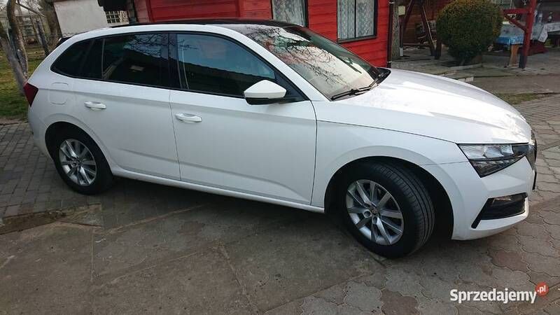 Biały Używany 2019 Skoda Scala Ambition Hatchback | 48 900 zł - Obraz 1/4