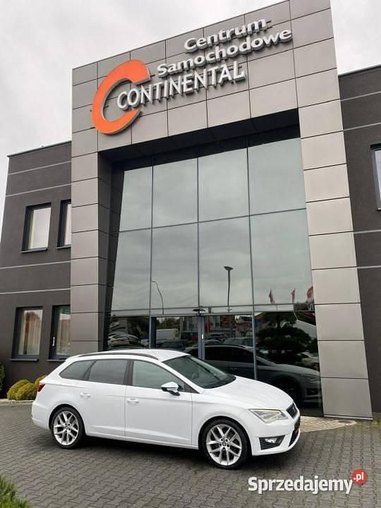 Używany Seat Leon 180 KM (132 kW) 2015 Biały (metalik) Kombi