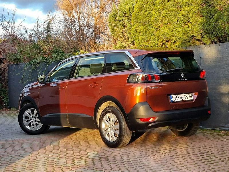 Używany Peugeot 5008 130 KM (95 kW) 2021 Brązowy (metalik, perła) Minivan