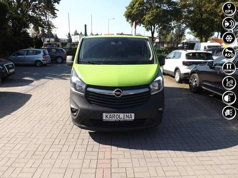 Zielony (metalik) Używany 2018 Opel Vivaro Van | 59 900 zł (Super Cena) - Obraz 1/4