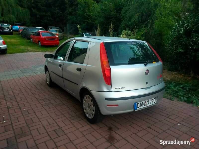 Używany Fiat Punto 2009 Srebrny Hatchback