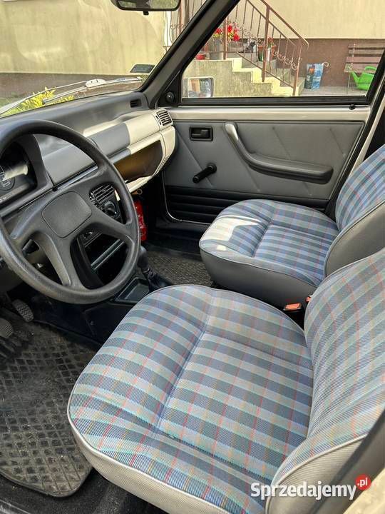 Używany Fiat Uno 2000 Srebrny Hatchback