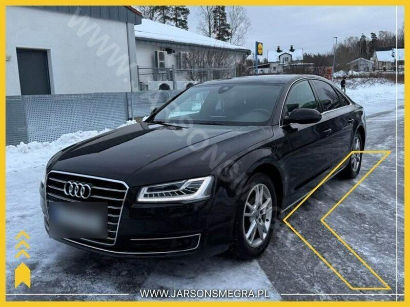 Czarny Używany 2016 Audi A8 Sedan/Limuzyna | 96 400 zł - Obraz 1/4