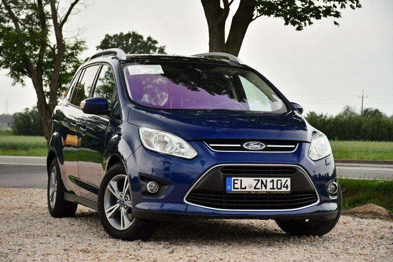 Używany Ford Grand C-Max 116 KM (85 kW) 2015 Niebieski ciemny (metalik, perła) Minivan