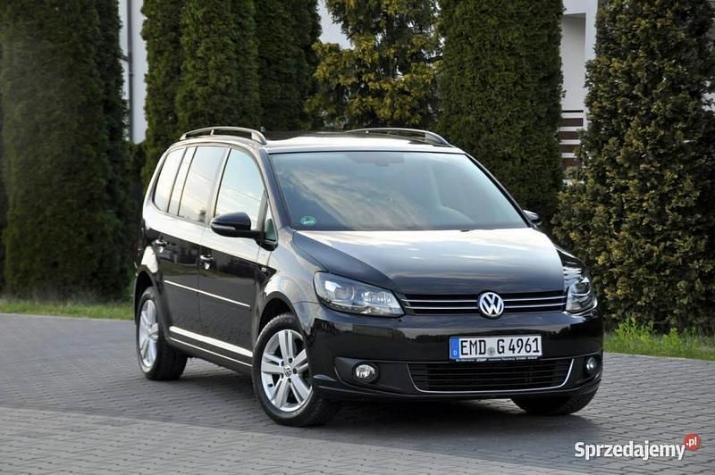 Używany VW Touran Match 140 KM (102 kW) 2012 Czarny Minivan
