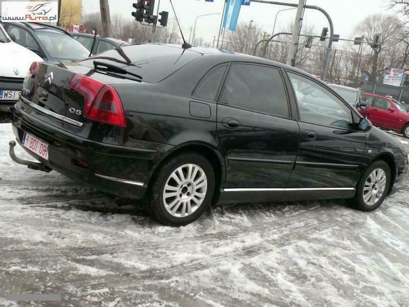 Używany Citroën C5 172 KM (126 kW) 2005 Czarny (metalik) Sedan/Limuzyna