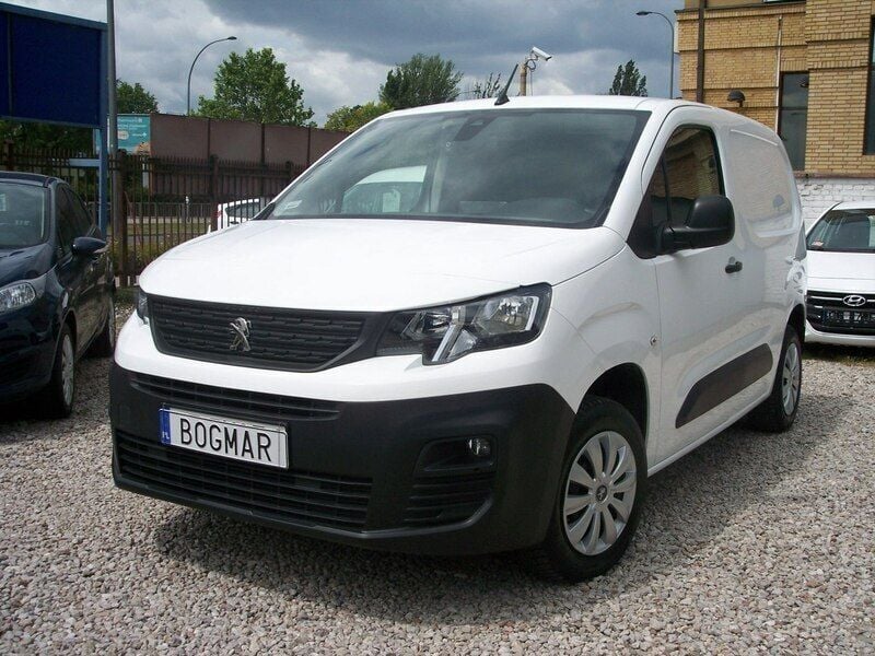 Biały Używany 2022 Peugeot Partner Minivan | 59 900 zł (Dość drogi) - Obraz 1/4