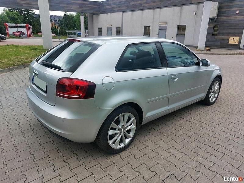 Używany Audi A3 2011 Srebrny Hatchback
