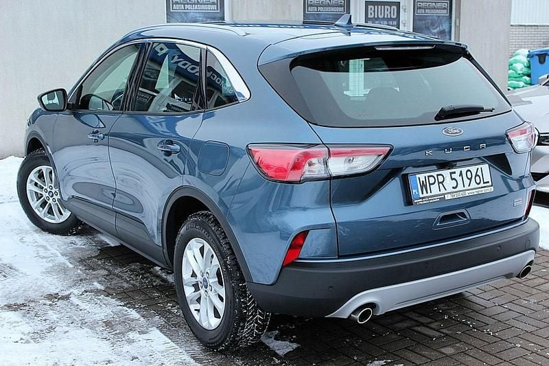 Używany Ford Kuga Titanium 150 KM (110 kW) 2023 Niebieski SUV
