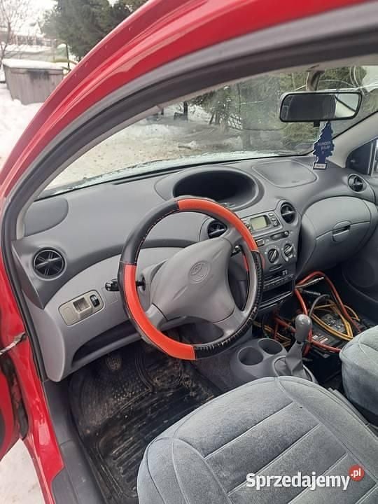 Używany Toyota Yaris 2000