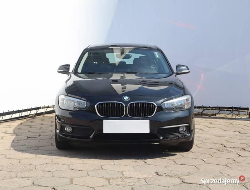 Czarny Używany 2016 BMW 116 Hatchback | 32 999 zł (Dobra cena) - Obraz 1/4