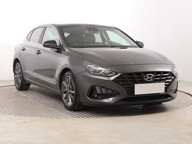 Używany Hyundai i30 160 KM (117 kW) 2022 Szary Hatchback