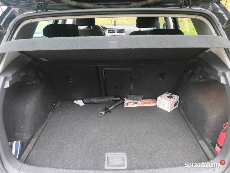 Granatowy Używany 2016 VW Golf VII Hatchback | 35 000 zł (Dość drogi) - Obraz 1/4