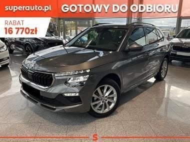 Szary Nowe 2025 Skoda Kamiq Selection SUV | 109 580 zł (Dość drogi) - Obraz 1/4