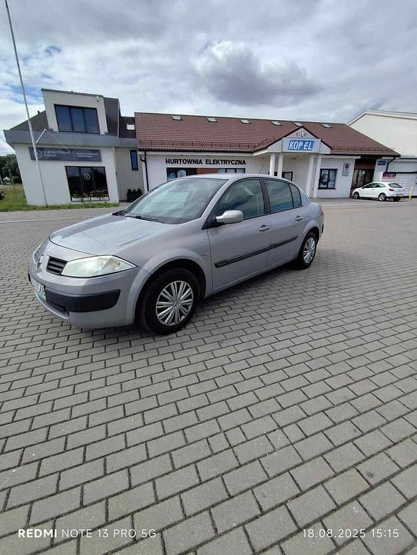 Srebrny (metalik) Używany 2005 Renault Mégane II Sedan/Limuzyna | 4500 zł (Dobra cena) - Obraz 1/4